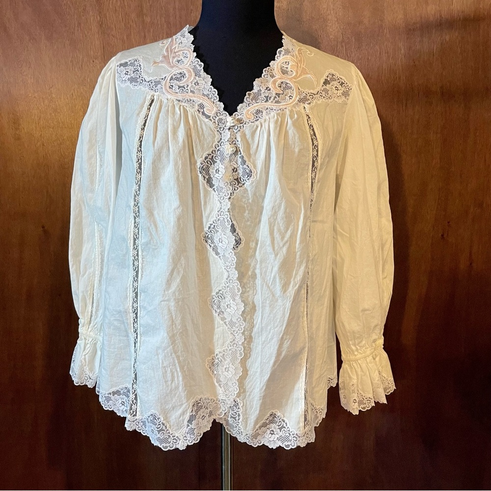 Vintage Victorian/Edwardian, fairy, cottagecore lace cotton blouse.